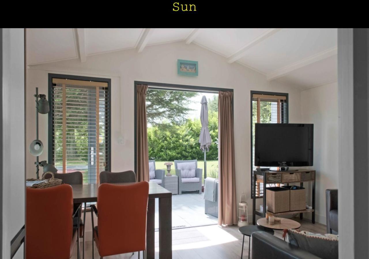 Inn To The Beach Ouddorp Exterior photo